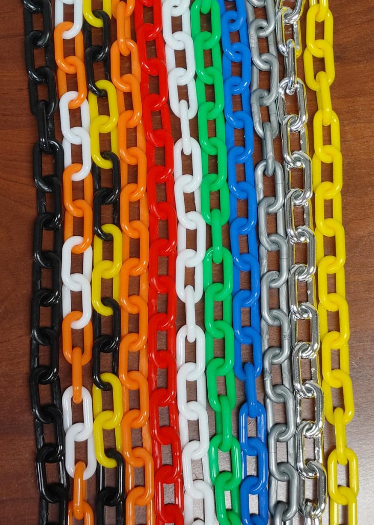Colored Plastic Chain With S-Hooks 10ft